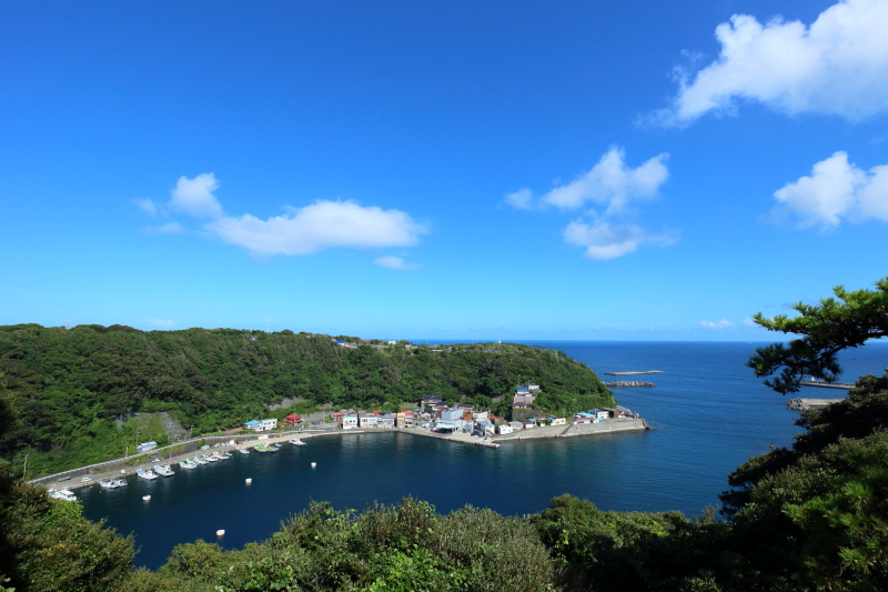 Canon EOS M2 + EF-M11-22mm F4-5.6 IS STM